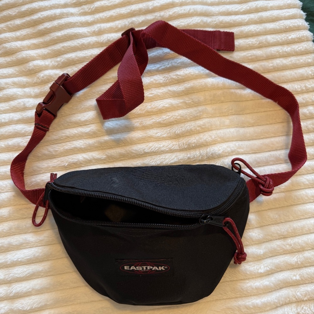 Eastpak Springer Fanny Pack - Black and Maroon